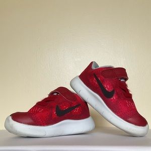 Nike Free RN Toddlers Strap On Shoes Red size 4C